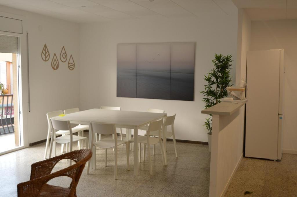 Apartment Center 5 *